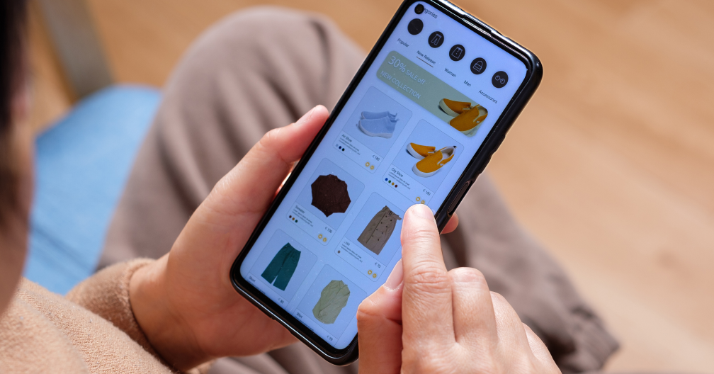 Omnichannel Retail Challenges and Solutions: A Complete 2025 Guide