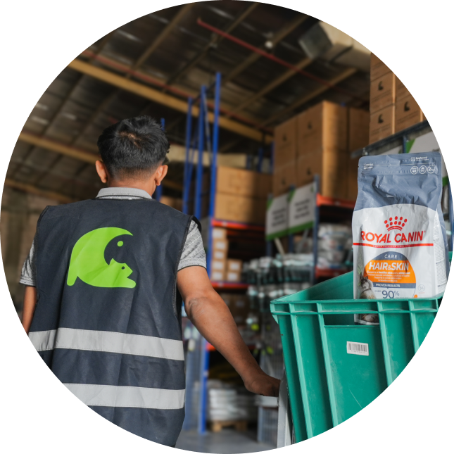 Visual representing ecommerce operations, fulfillment, or supply chain technology