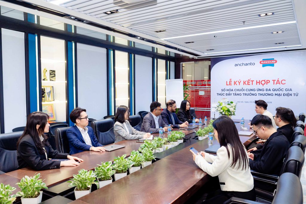 Visual representing ecommerce operations, fulfillment, or supply chain technology