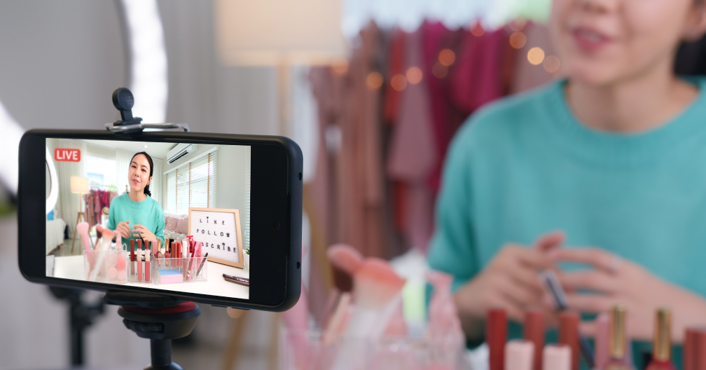 Live Commerce: A Complete Guide for Modern E-commerce Brands