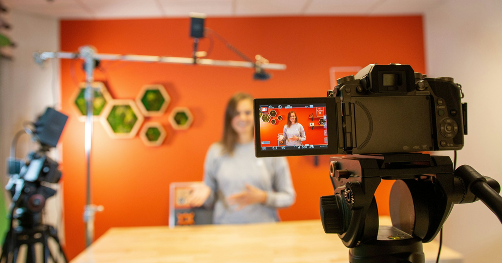 TikTok Live Shopping Guide: Sell More Through Live Commerce (2026)